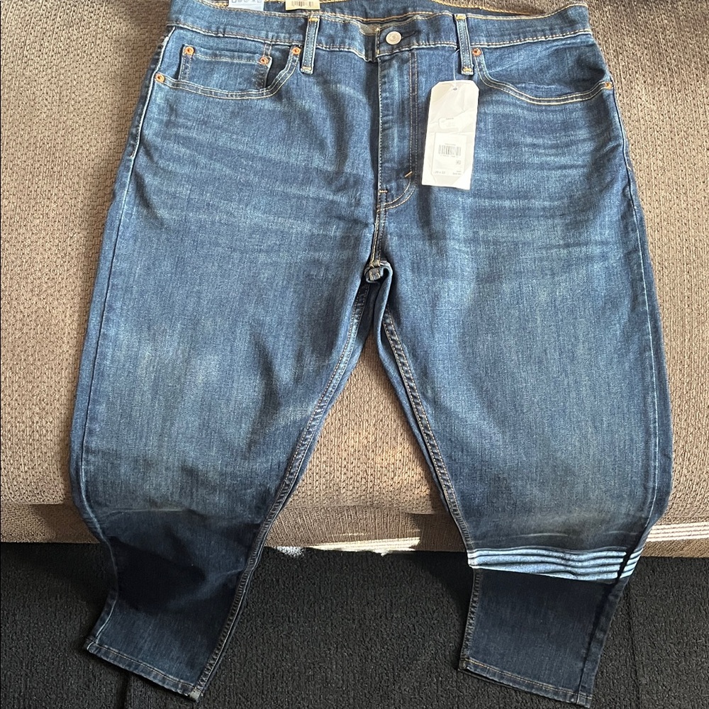 Levi's Relaxed Fit Blue Jeans